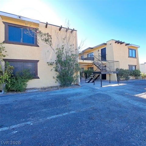 Multifamily For Rent - 5376 Retablo Avenue #2<br/> Las Vegas, NV 89103
