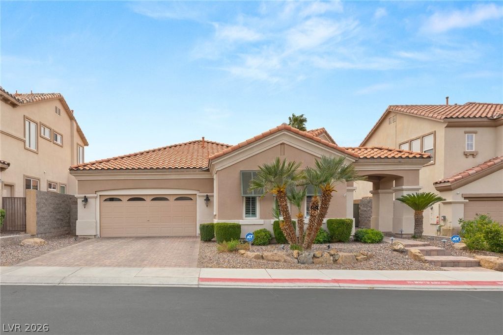 Photo of 1303 Panini Drive, Henderson, NV 89052 (MLS # 2765230)