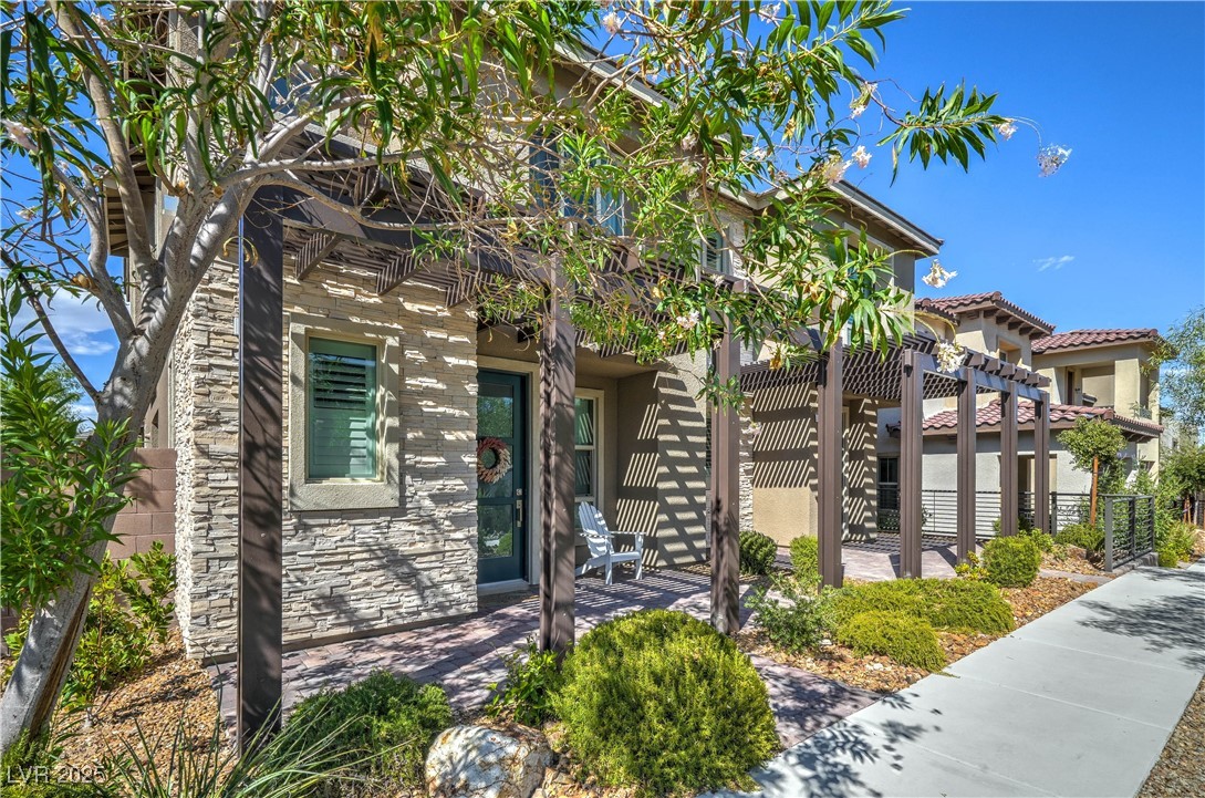 Properties 1 11737 Bearpaw Meadow Avenue