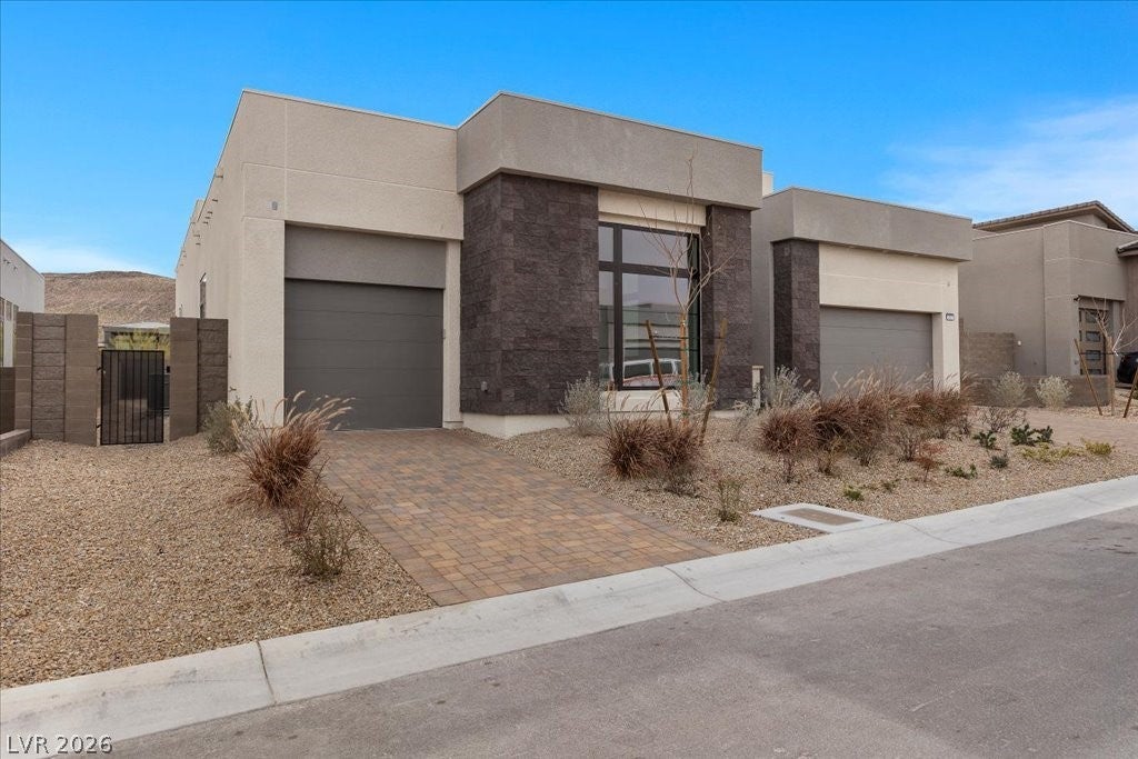 10907 Agate Cliffs Avenue