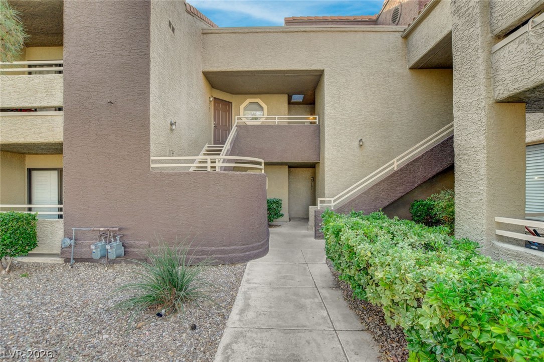 5040 S Rainbow Boulevard 204