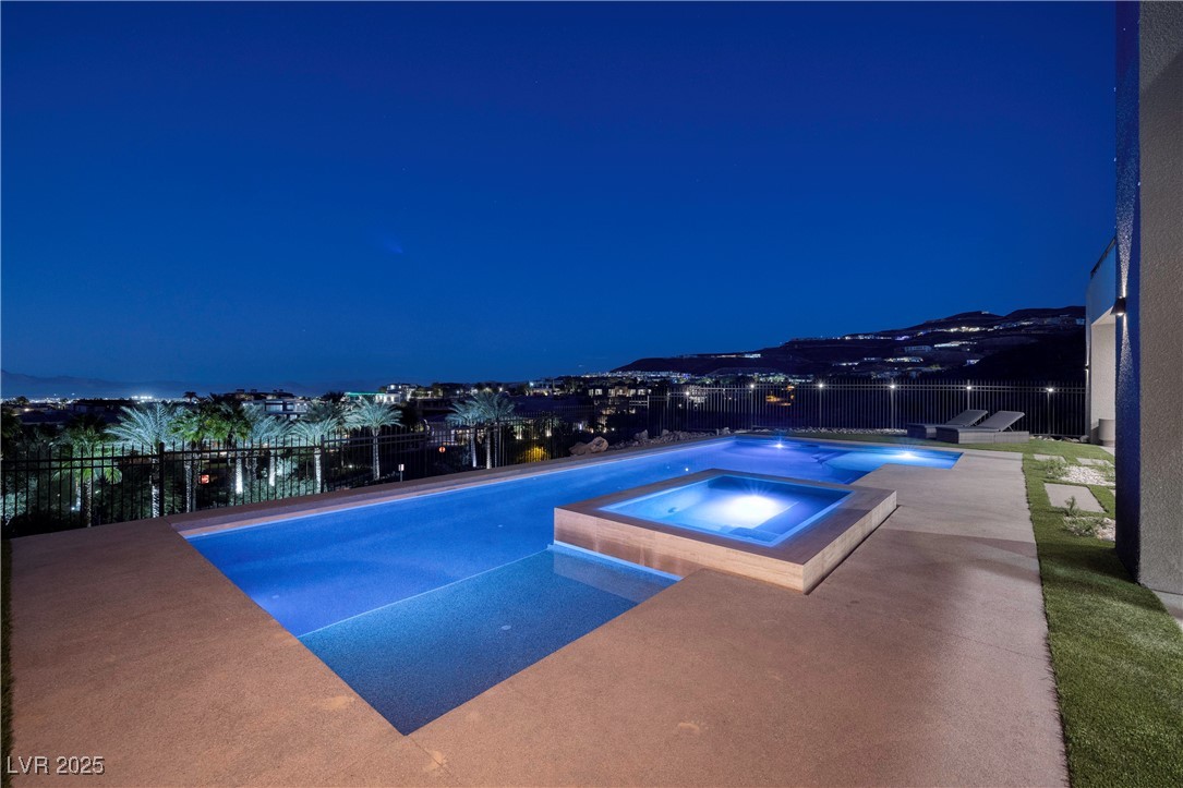 609 Sleeping Dragon Drive, Henderson, Nevada image 32