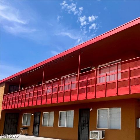 Condo For Rent - 239 W Cleveland Avenue #1<br/> Las Vegas, NV 89102