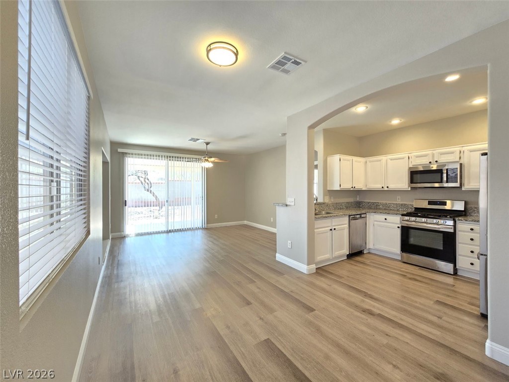 333 Jacaranda Arbor Street