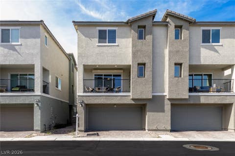 Townhouse For Rent - 6829 Prairie Pearl Street<br/> Clark County, Las Vegas, NV 89148