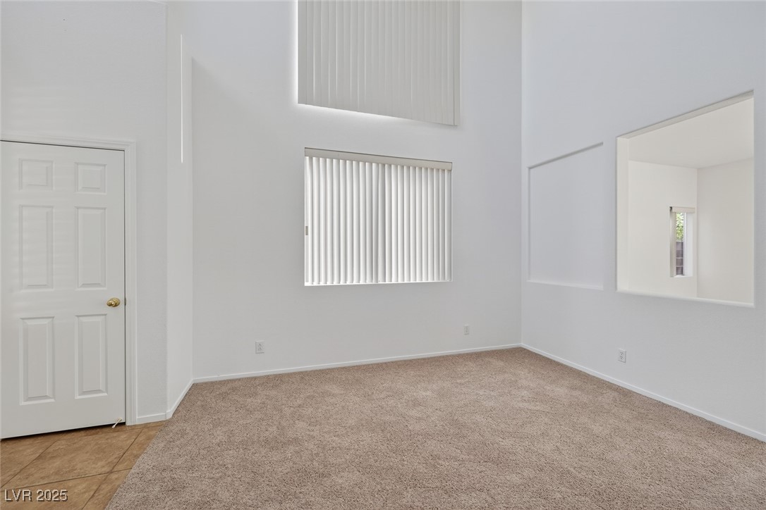 965 Park Walk Avenue