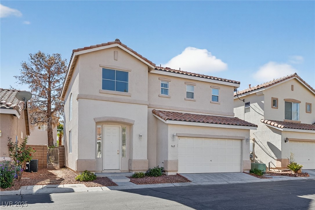 965 Park Walk Avenue