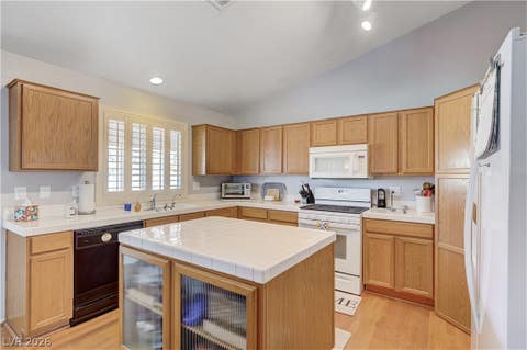 Tiny photo for 246 Amber Light Court, Henderson, NV 89074 (MLS # 2799940)