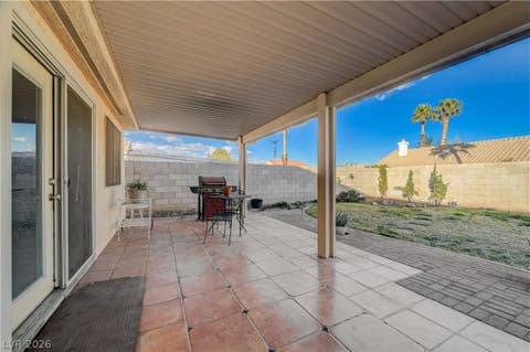 Tiny photo for 246 Amber Light Court, Henderson, NV 89074 (MLS # 2799940)