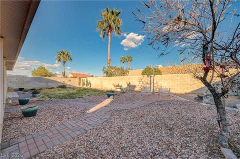 Tiny photo for 246 Amber Light Court, Henderson, NV 89074 (MLS # 2799940)