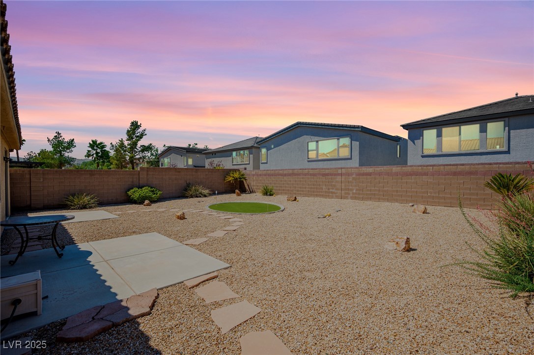 Properties 1 7532 Coyote Cave Avenue