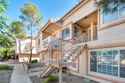 Condo For Sale - 1600 N Torrey Pines Drive #202<br/> Las Vegas, NV 89108