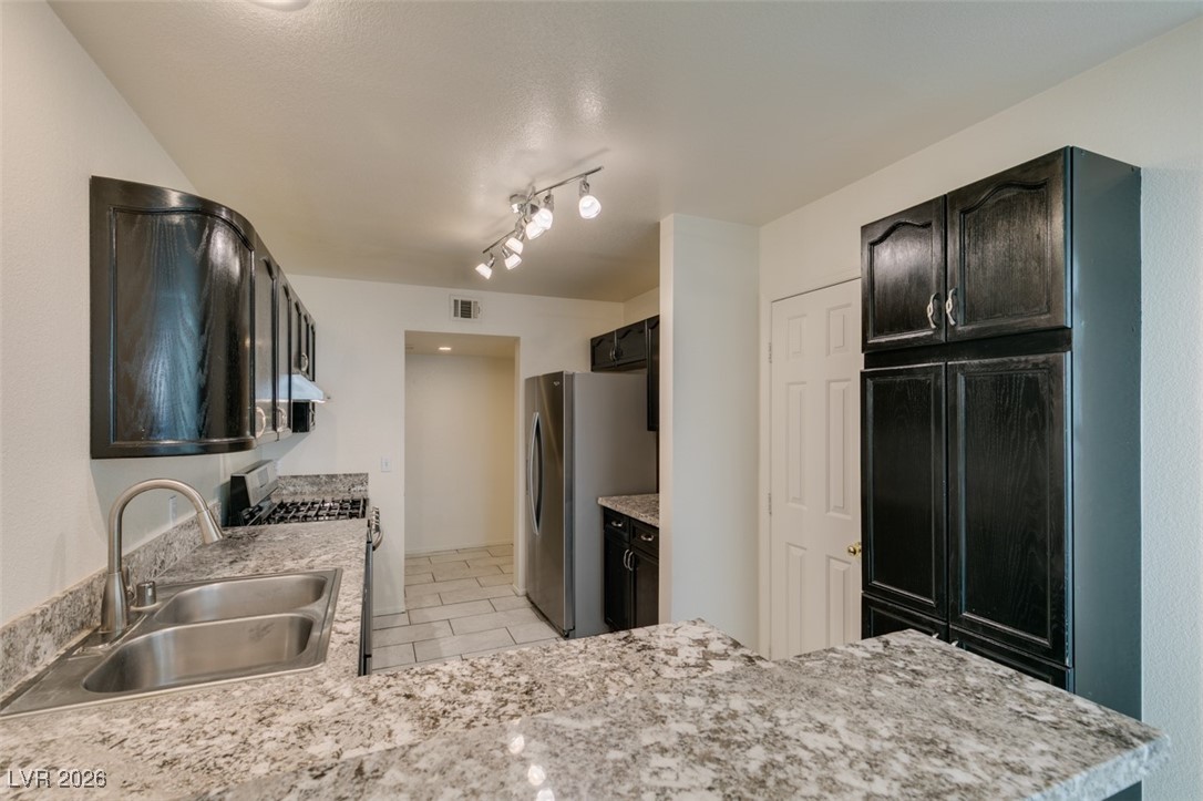 2602 Smoke Canyon Avenue