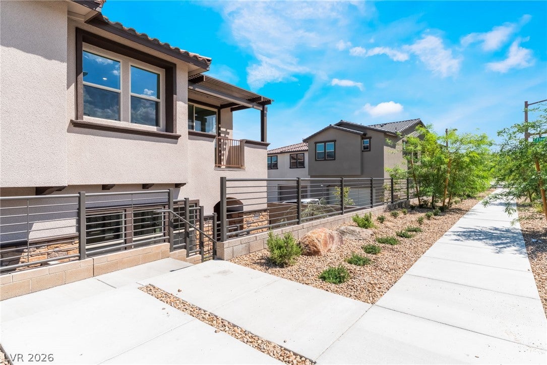 Properties 2 1749 Sparrow Nest Street