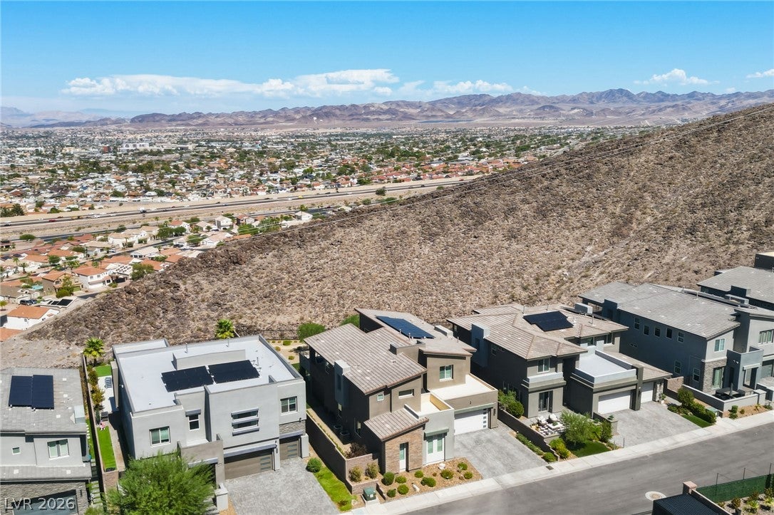 302 Shaded Canyon Drive