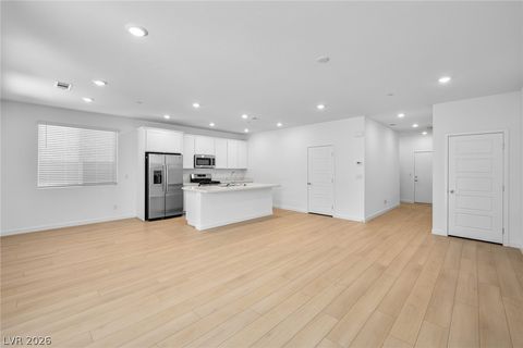 Tiny photo for 1733 Strada Nathan, Henderson, NV 89011 (MLS # 2794063)
