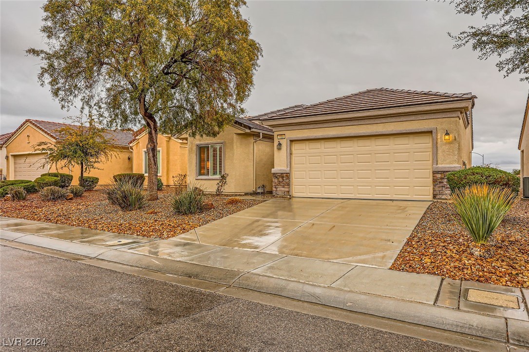 Properties 2 7804 Island Rail Drive