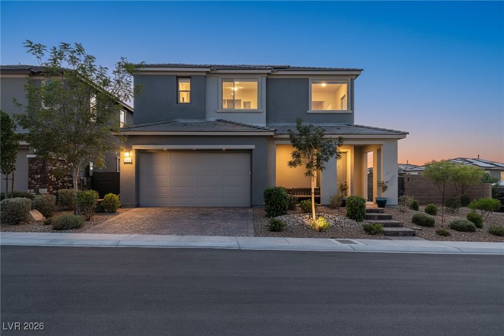 Photo of 372 American Dipper Street, Las Vegas, NV 89138 (MLS # 2752422)