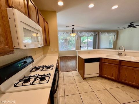 Tiny photo for 4438 Regalo Bello Street, Las Vegas, NV 89135 (MLS # 2800233)