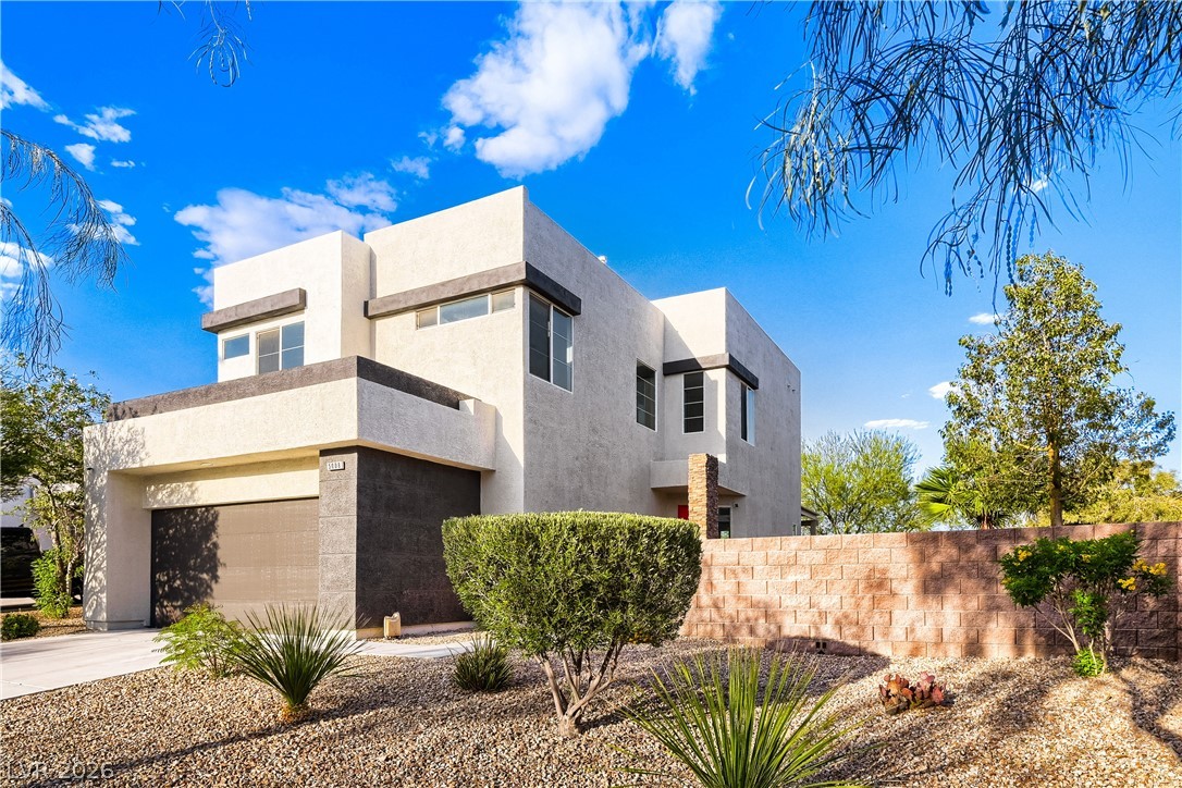 Properties 1 5008 Cassia Tree Court