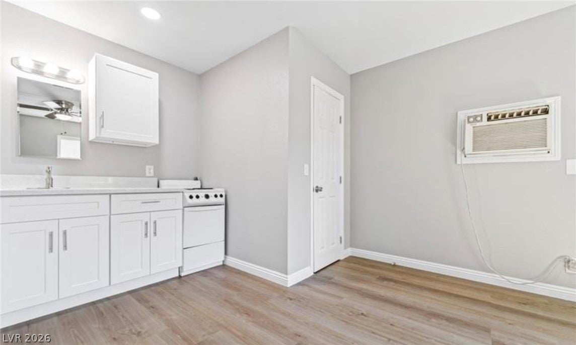 308 Eastminister Court E