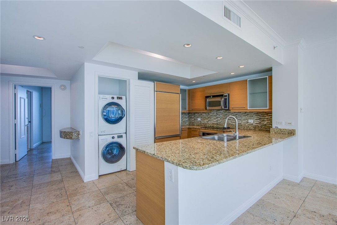 222 Karen Avenue 1802