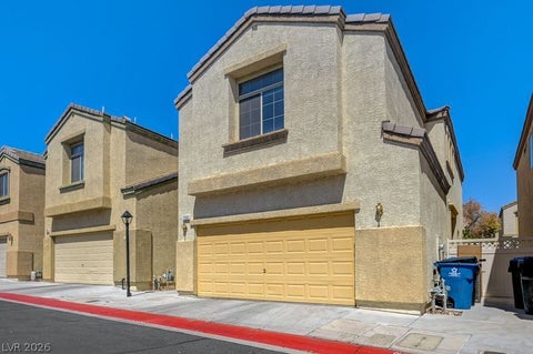 Homes For Sale - 708 Cades Cove Avenue<br/> Clark County, North Las Vegas, NV 89084