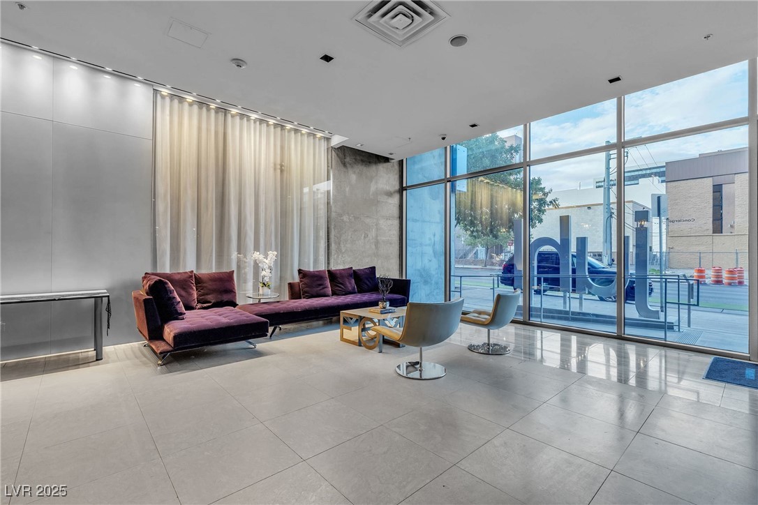 353 E Bonneville Avenue 557