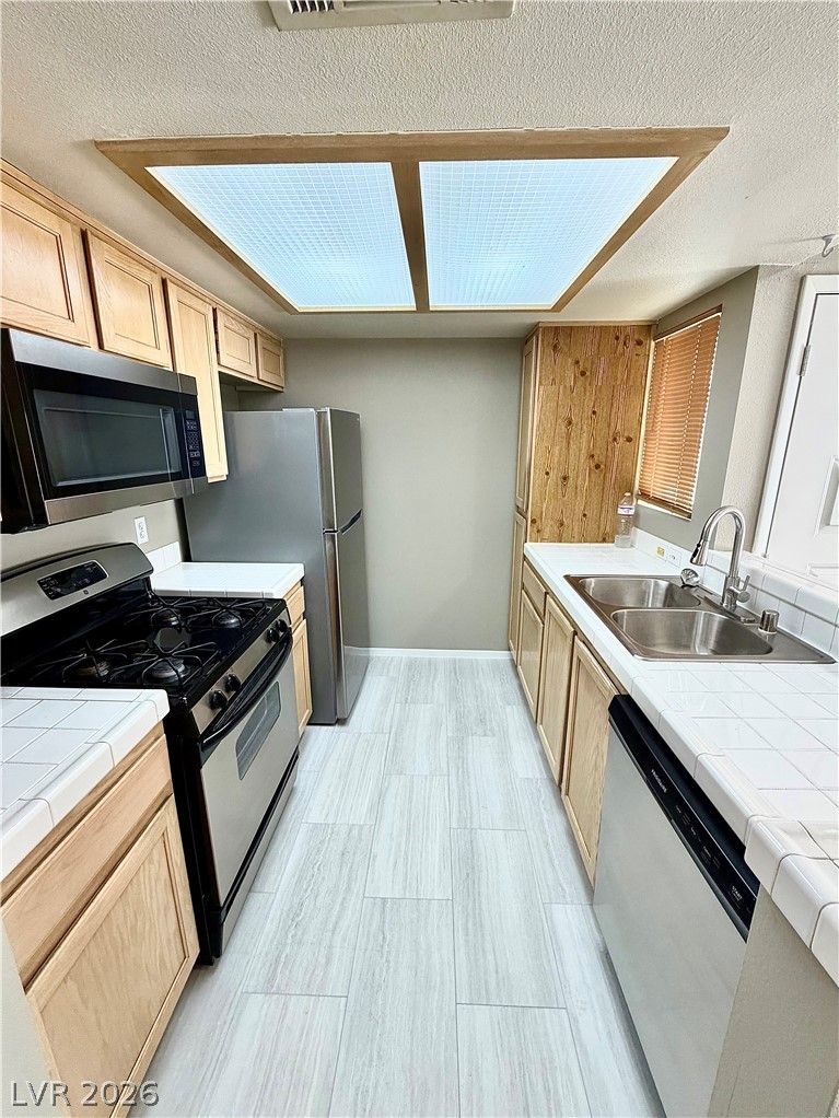 7100 Pirates Cove Road 2051