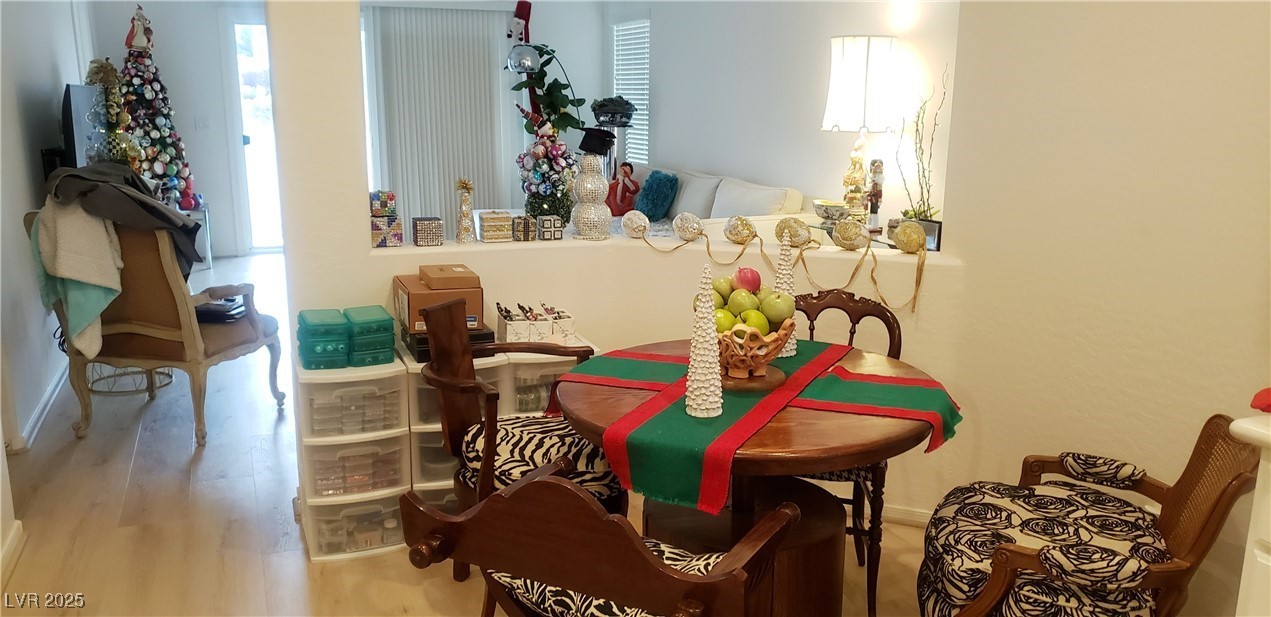 7813 Homing Pigeon Street