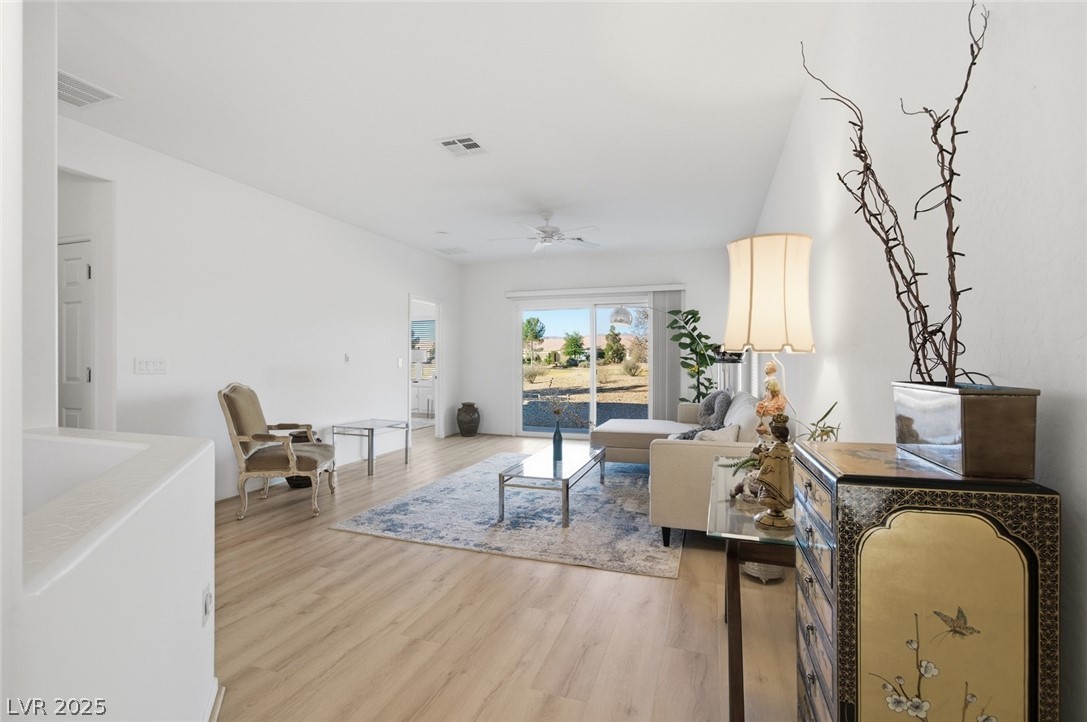 7813 Homing Pigeon Street