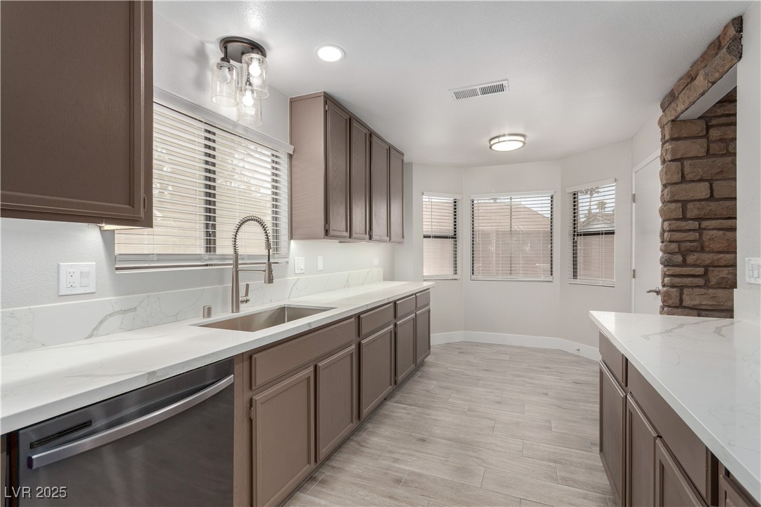 1816 Mazzanti Way, Henderson, Nevada image 6