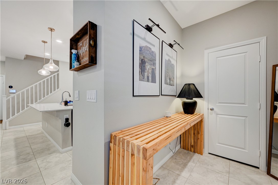 2433 Bellinzona Place