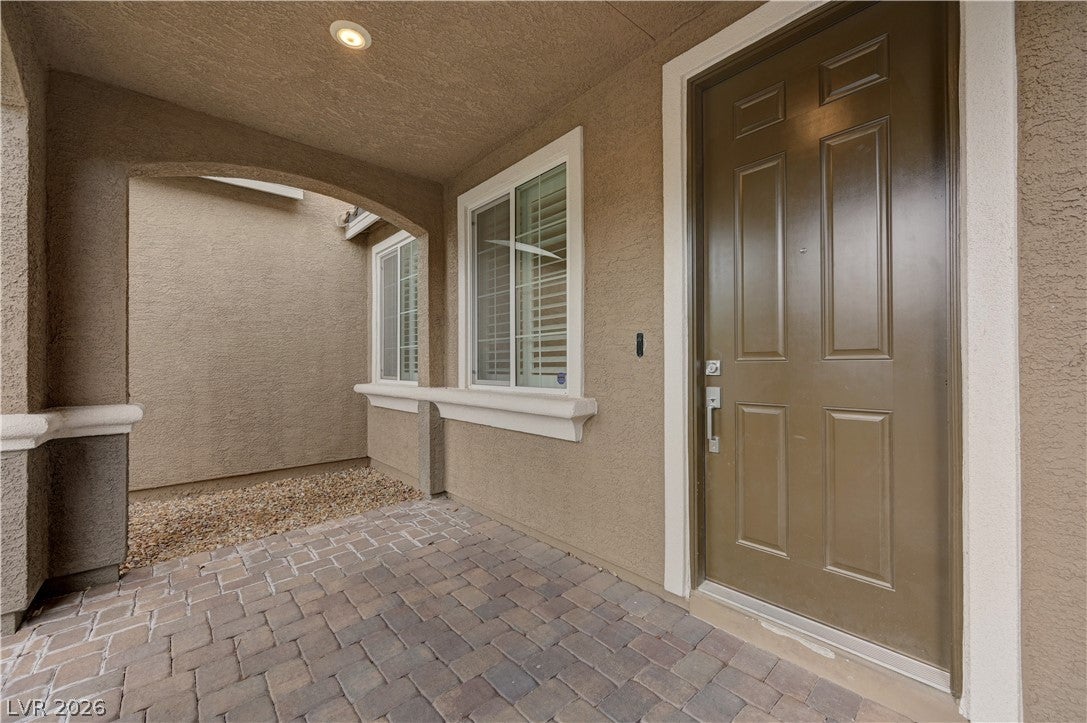 2433 Bellinzona Place