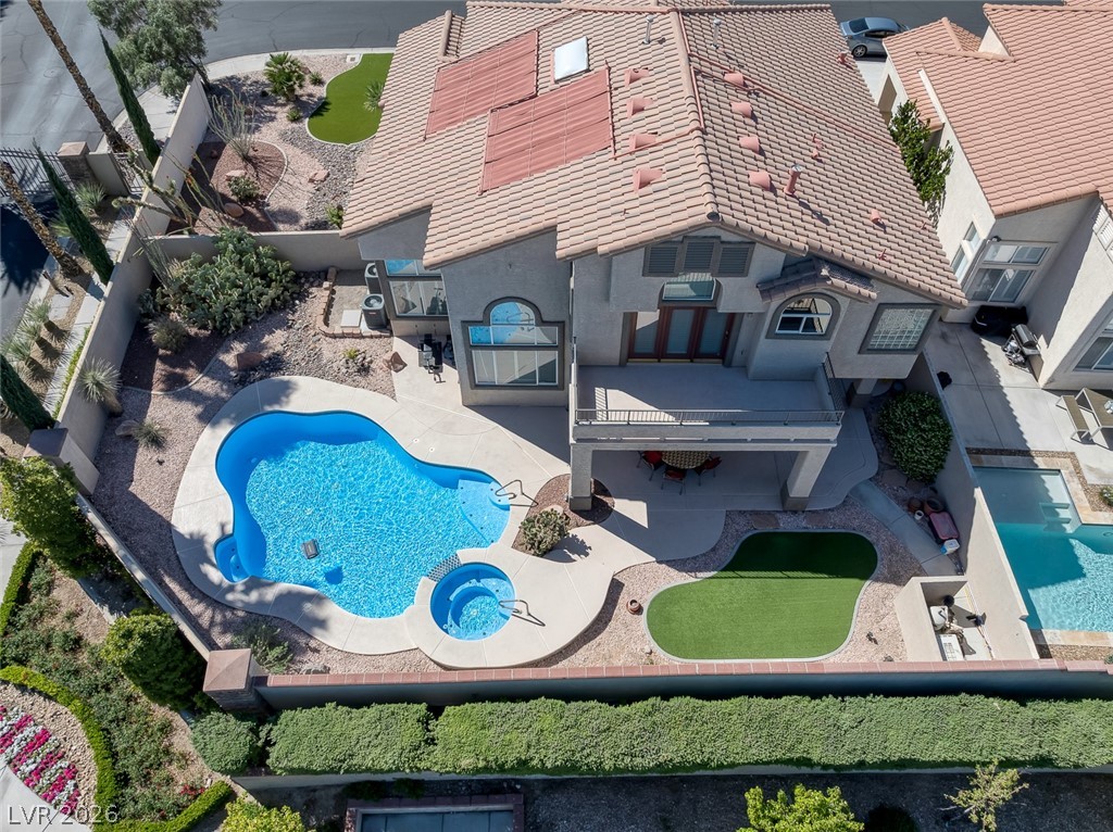 2200 Menifee Court