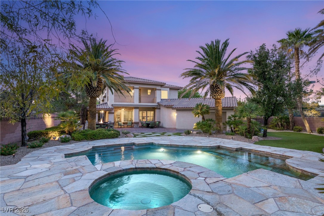 Properties 1 2285 Villefort Court