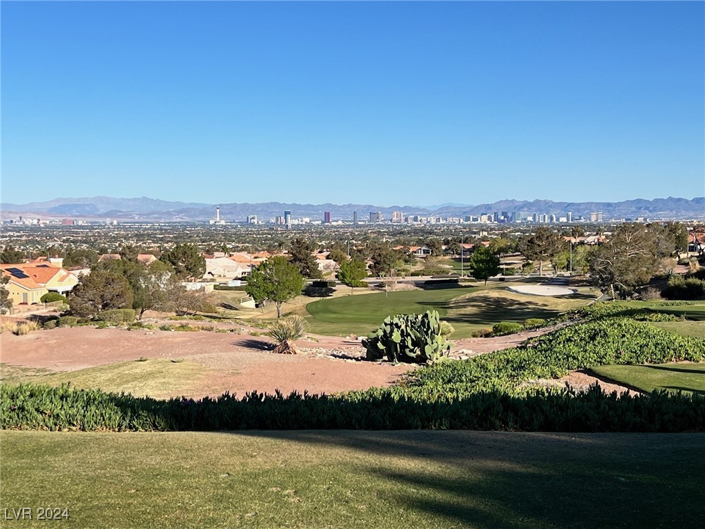 9016 Sundial Drive, Las Vegas, Nevada image 2