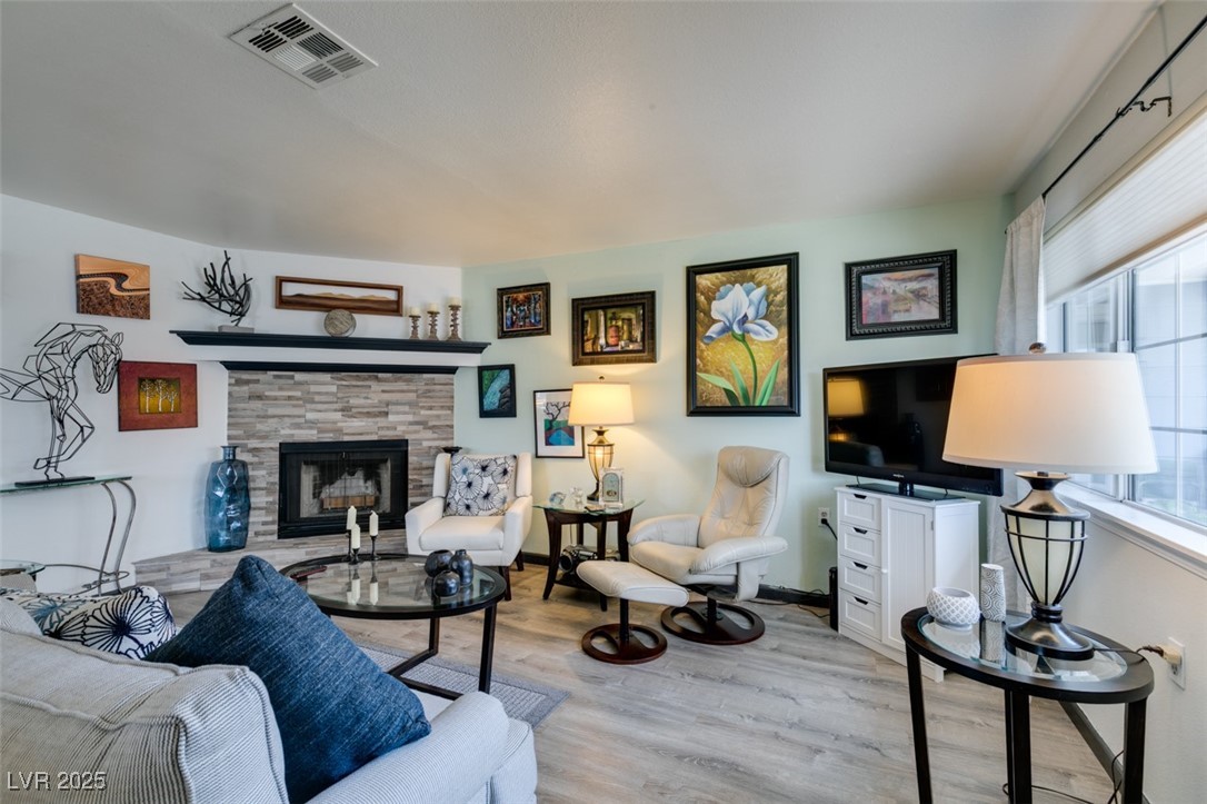 5831 Medallion Drive #103, Las Vegas, Nevada image 8