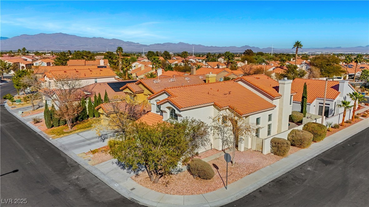 Las Vegas, Nevada 89128, United States, 4 Bedrooms Bedrooms, ,3 BathroomsBathrooms,Residential,Pending,4767