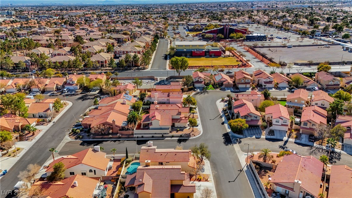 Las Vegas, Nevada 89128, United States, 4 Bedrooms Bedrooms, ,3 BathroomsBathrooms,Residential,Pending,4767