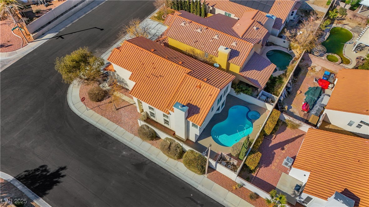 Las Vegas, Nevada 89128, United States, 4 Bedrooms Bedrooms, ,3 BathroomsBathrooms,Residential,Pending,4767