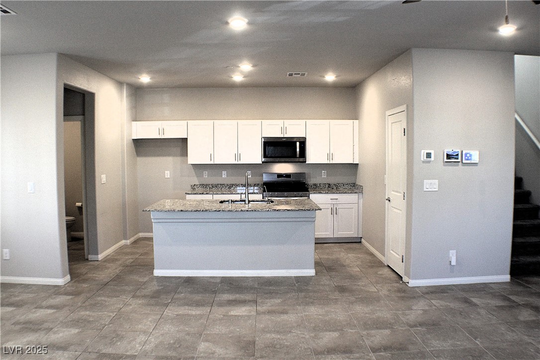 Henderson, Nevada 89044, United States, 3 Bedrooms Bedrooms, ,2 BathroomsBathrooms,Residential,Active,87396