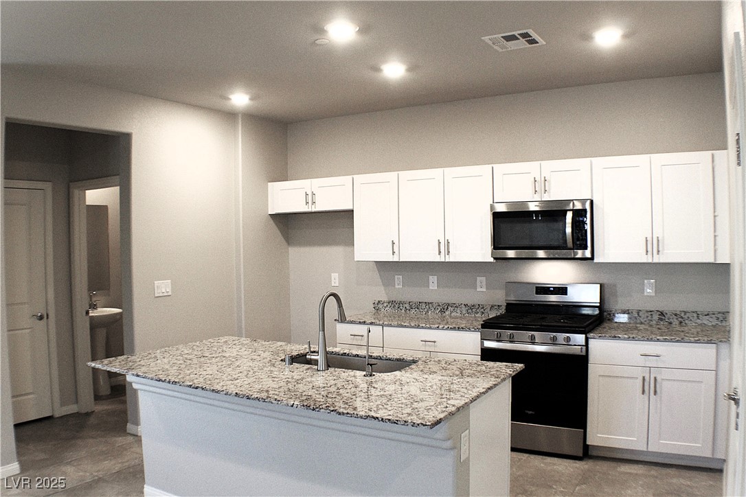 Henderson, Nevada 89044, United States, 3 Bedrooms Bedrooms, ,2 BathroomsBathrooms,Residential,Active,87396