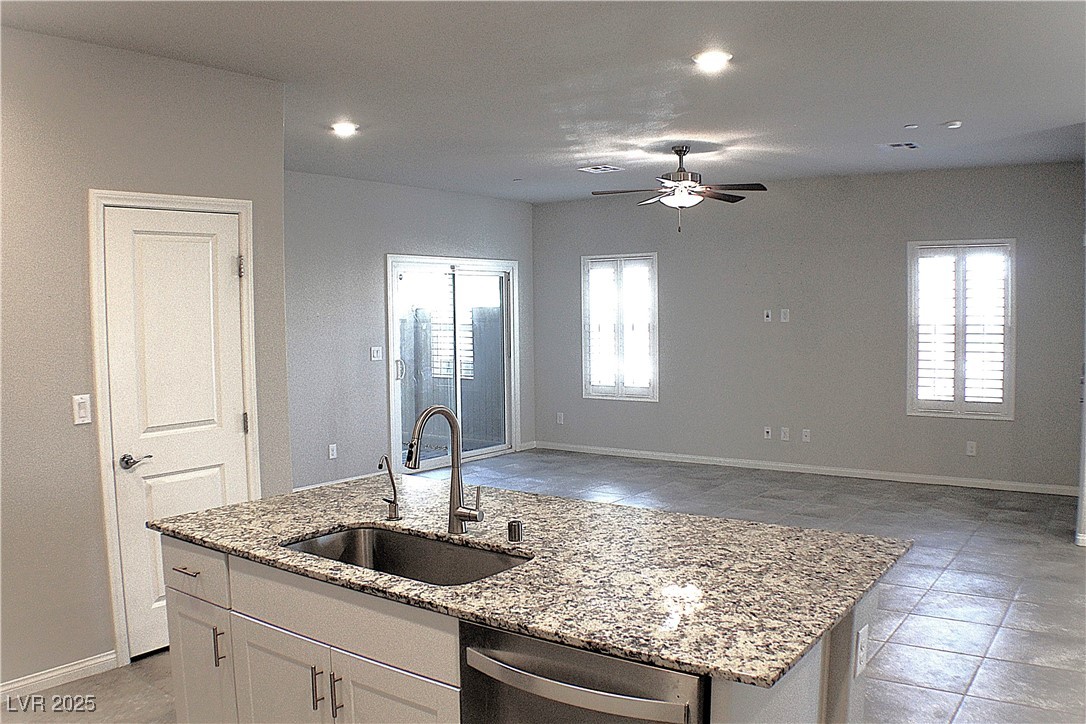 Henderson, Nevada 89044, United States, 3 Bedrooms Bedrooms, ,2 BathroomsBathrooms,Residential,Active,87396