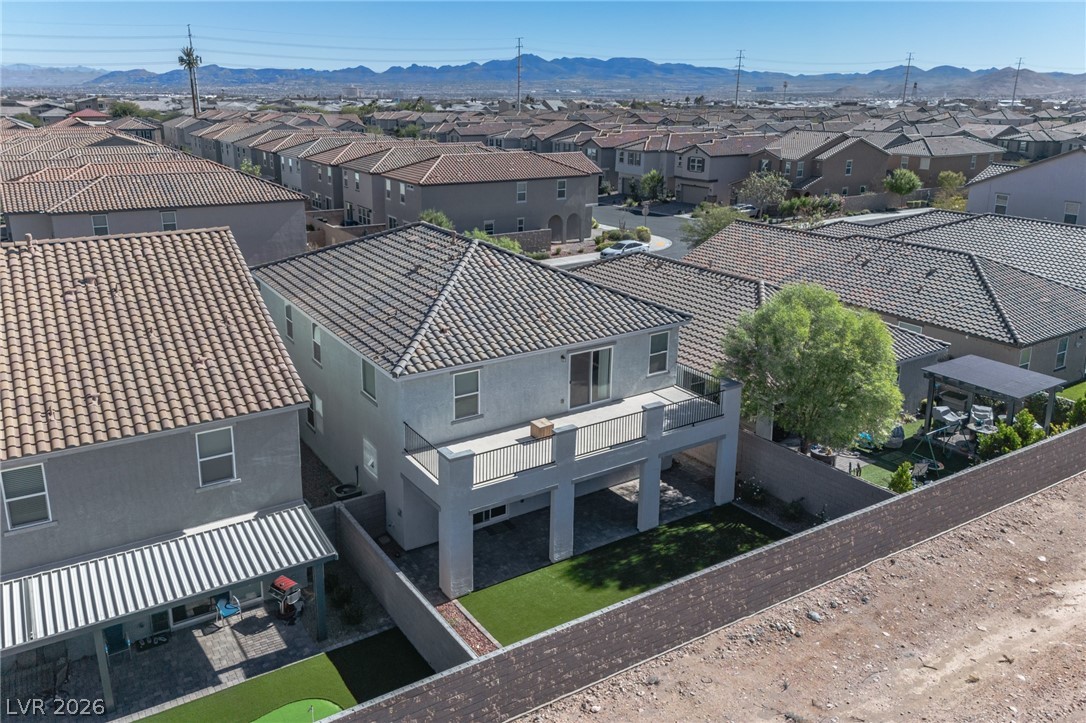 8635 Vermont Vista Street