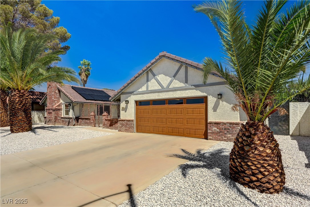 1940 Canterbury Drive, Las Vegas, Nevada image 8