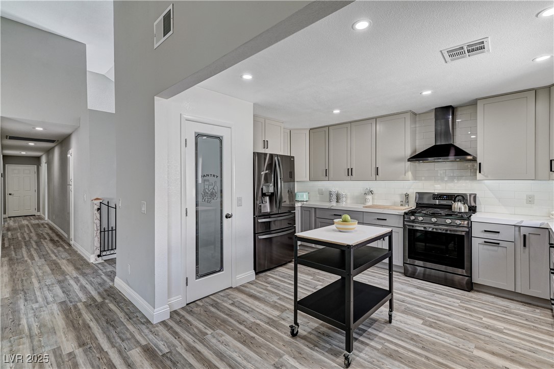1940 Canterbury Drive, Las Vegas, Nevada image 3