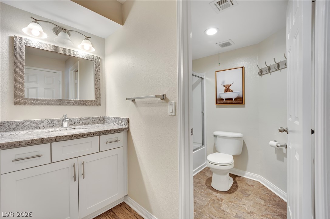 231 W Horizon Ridge Parkway 1227