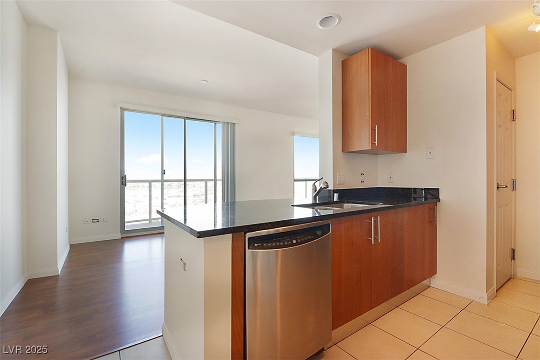 200 W Sahara Avenue 1909