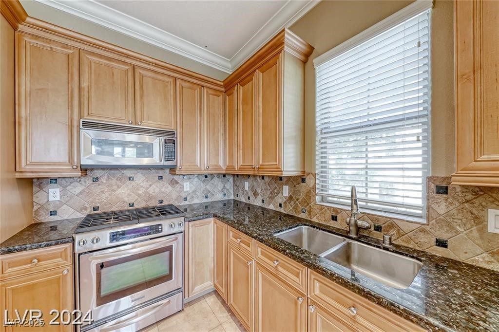 21 Via Visione #101, Henderson, Nevada image 16